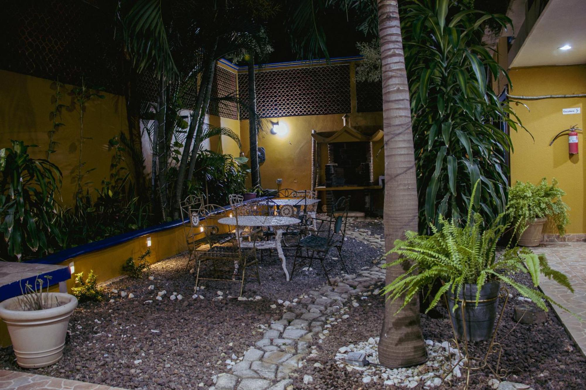 Hotel Quetzalcoatl Coatzacoalcos Exteriör bild